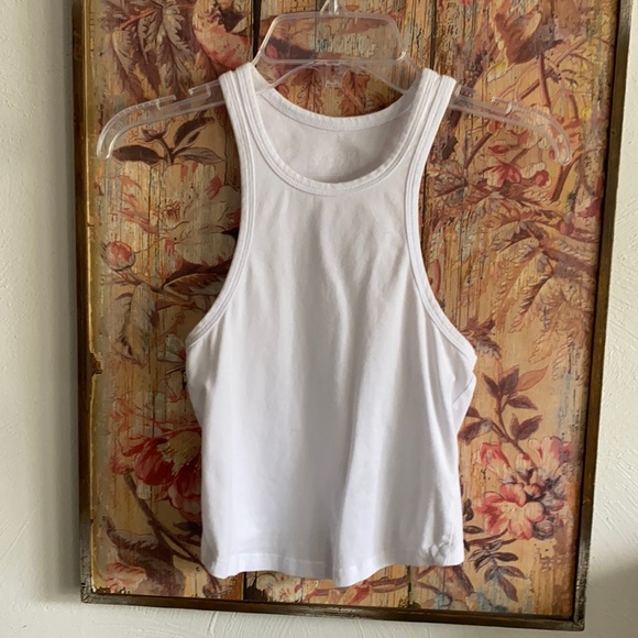SASKI COLLECTION BRAND STRETCH WHITE BODYCON WORKOUT YOGA CROP TOP S XS - Picture 1 of 11